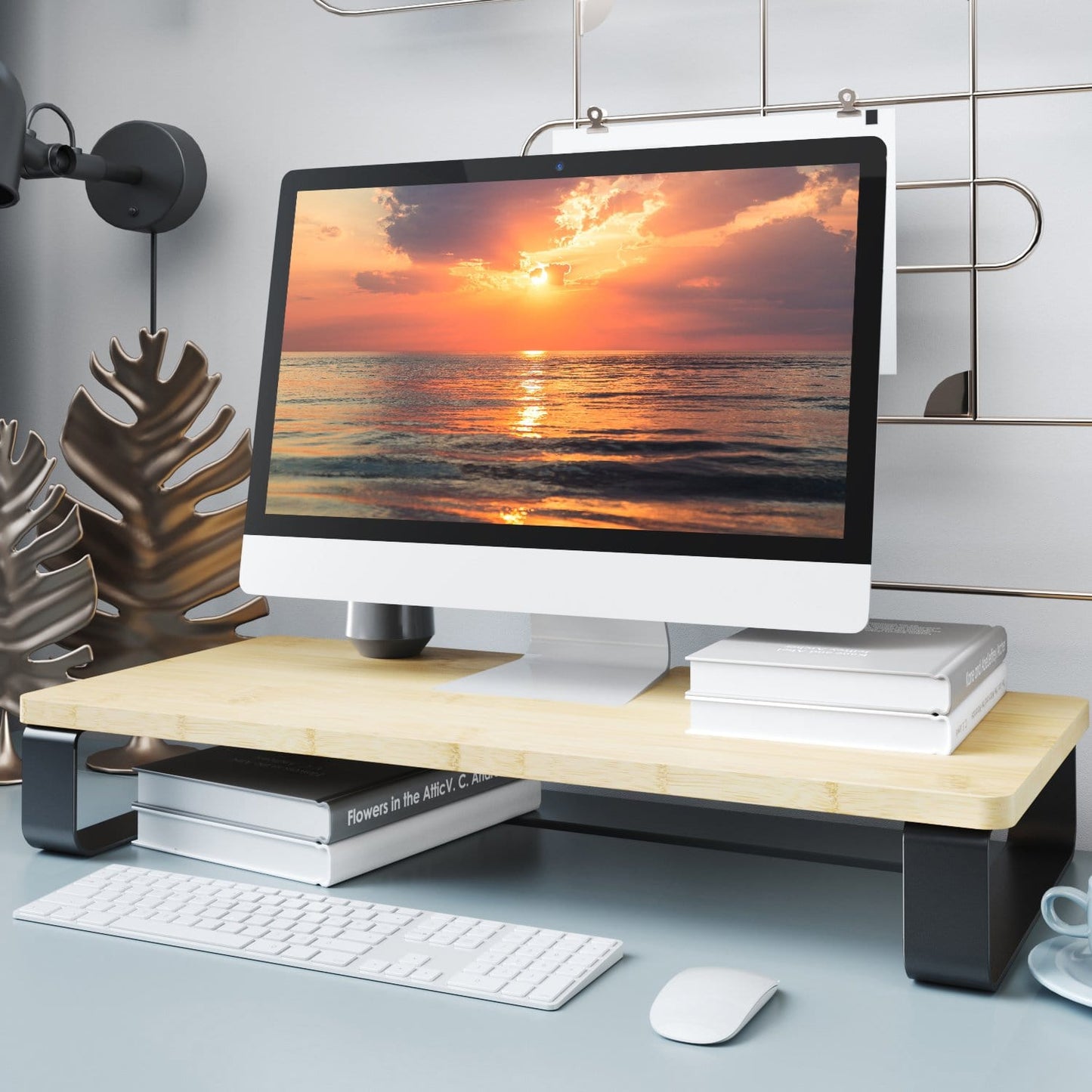 Monitorständer aus Bambus – Holztisch mit Metallbeinen von KD Essentials